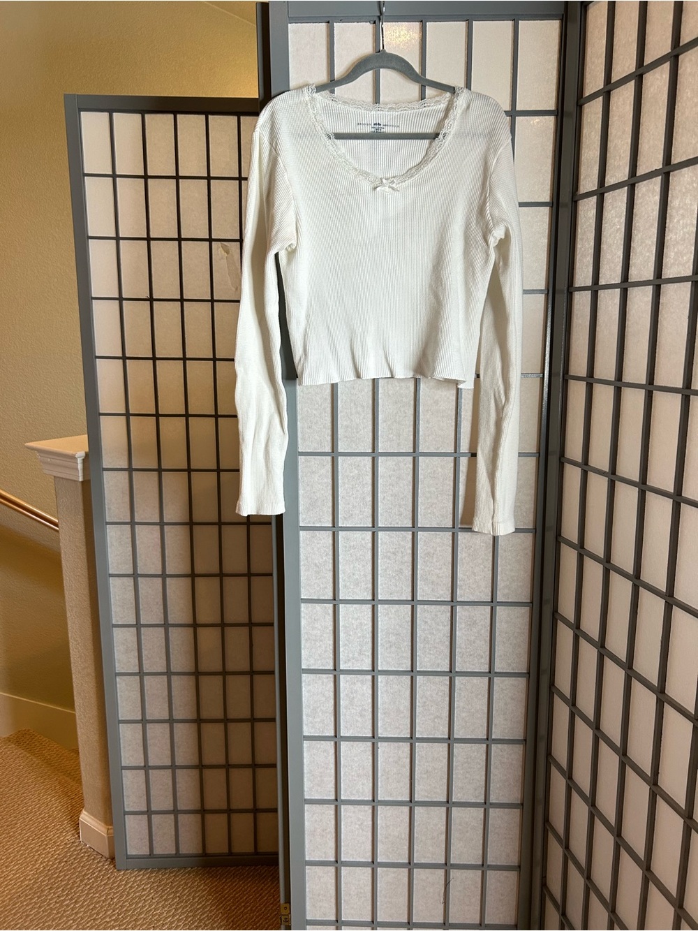 Brandy Melville White Ribbed Lace-Trim Long Sleeve Top